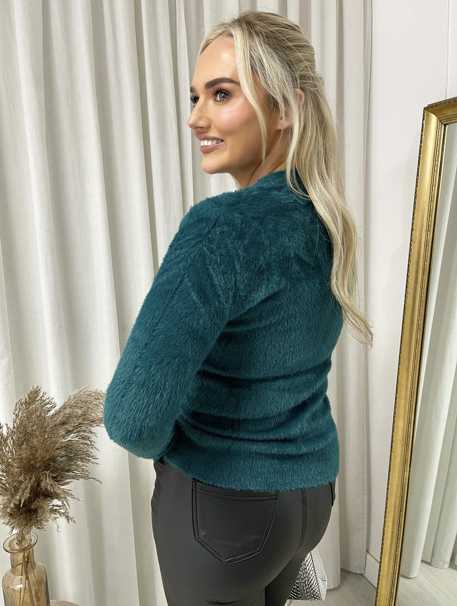 Fitted Fluffy Knit Long Sleeve Top